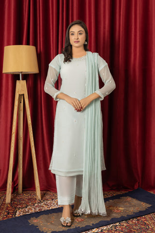 Embroided Chiffon Dress With Wrinkled Trouser